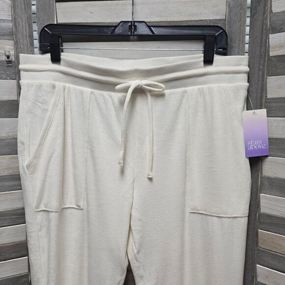 Perfectly Cozy Velour Lounge Pants | Stars Above | Large - Picture 4 of 11